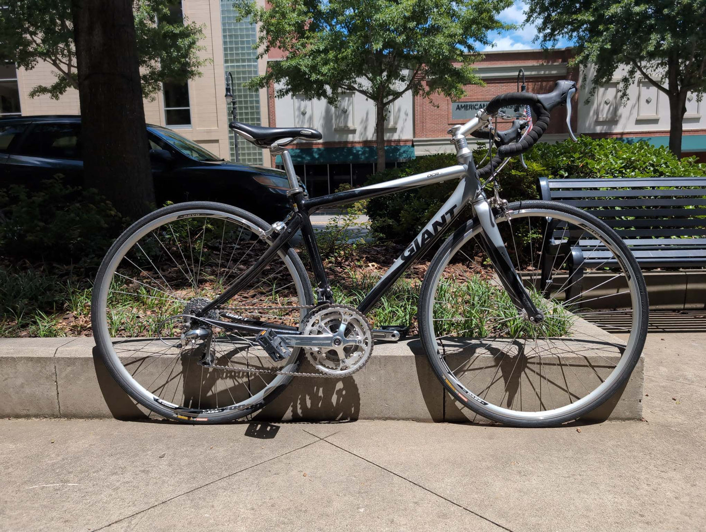 Used: Giant OCR3 road bike, SM, 700c