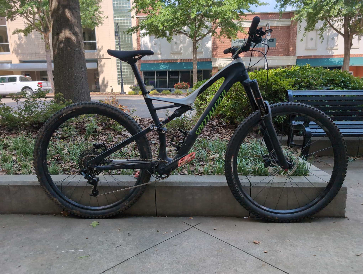 Used: Specialized Stumpjumper FSR LG