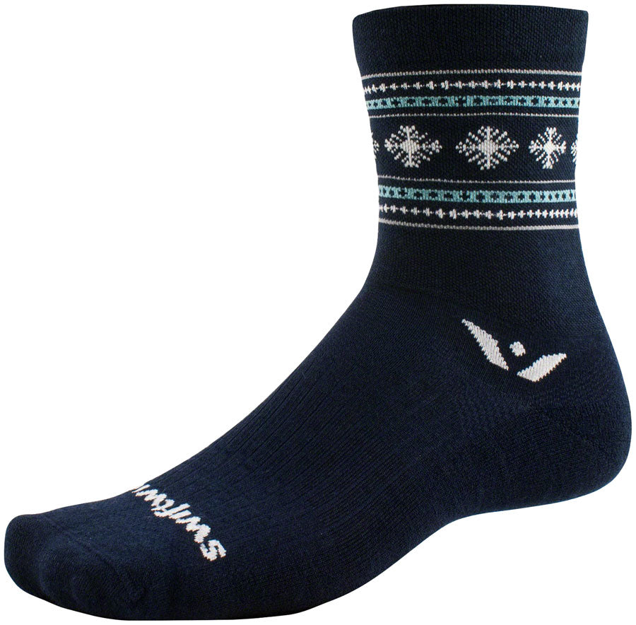 Swiftwick Vision Five Winter Collection Socks - 5" Winter Navy Snowflake XL