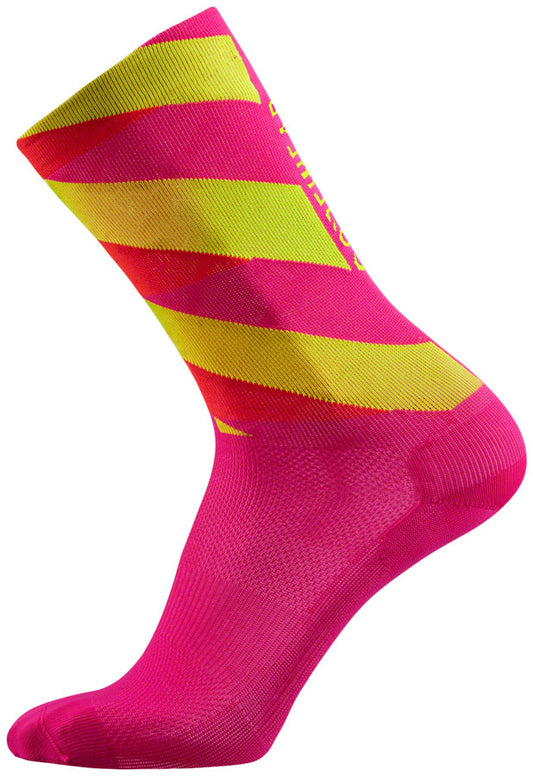 Gorewear Essential Signal Socks - Pink/Fire Mens 10.5-12