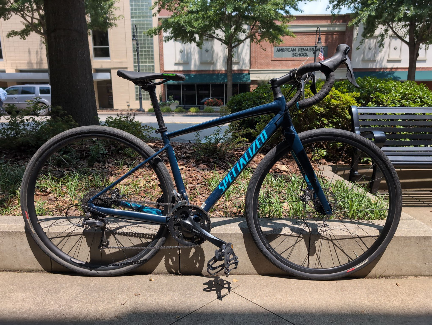 Used: Specialized Diverge, size 52