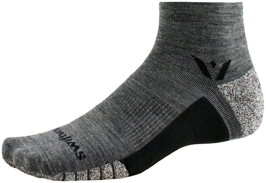 Swiftwick Flite XT Trail Quarter Crew Socks - 2" Heather Large