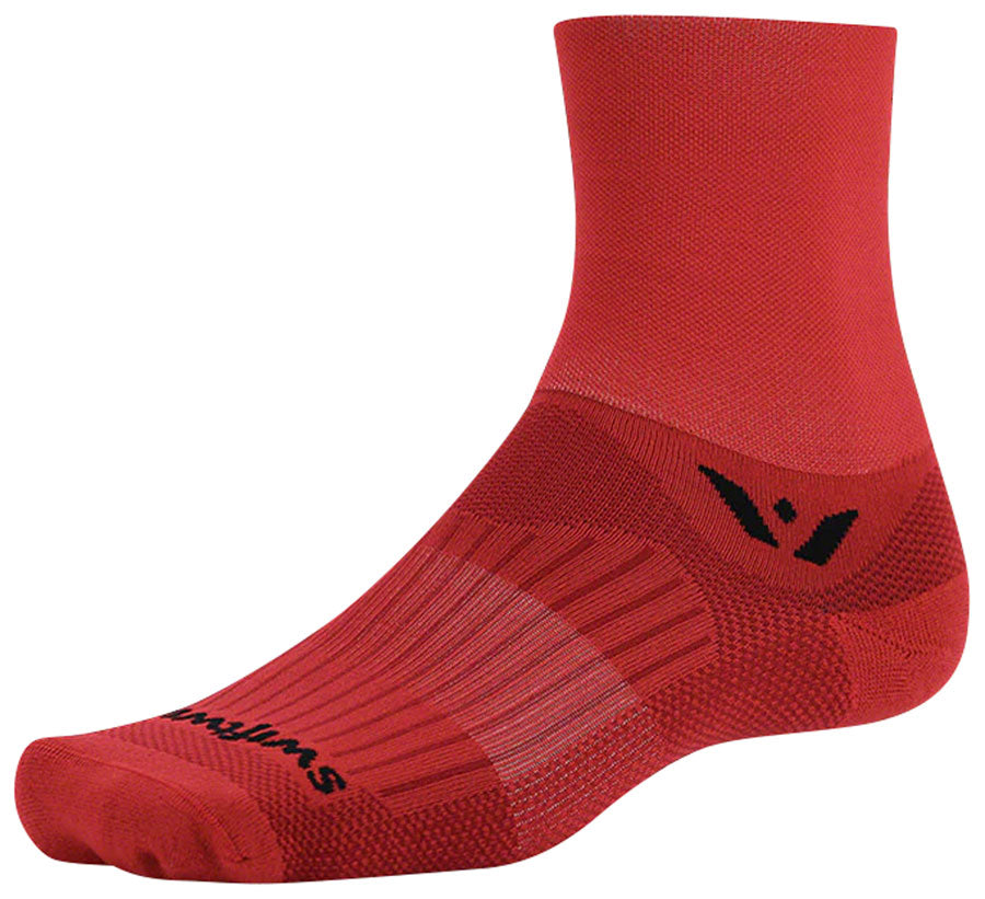 Swiftwick Aspire Quarter Crew Socks - 4" Red Small